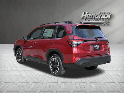Certified 2025 Subaru Forester image 7
