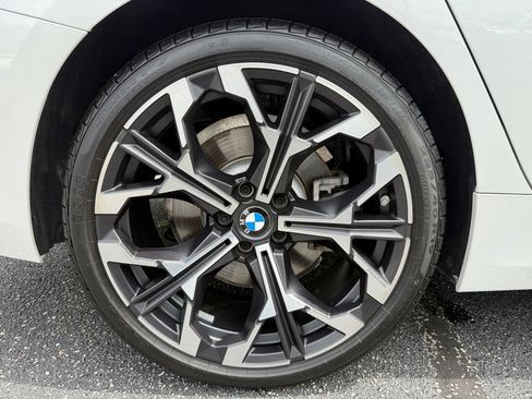 Used 2026 BMW 330i xDrive Sedan AWD/4WD image 17