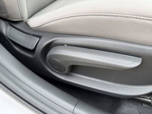 Used 2020 Hyundai Elantra SEL FWD image 26