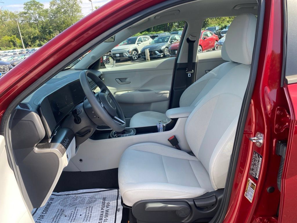 Certified 2024 Hyundai Kona SE AWD/4WD image 13
