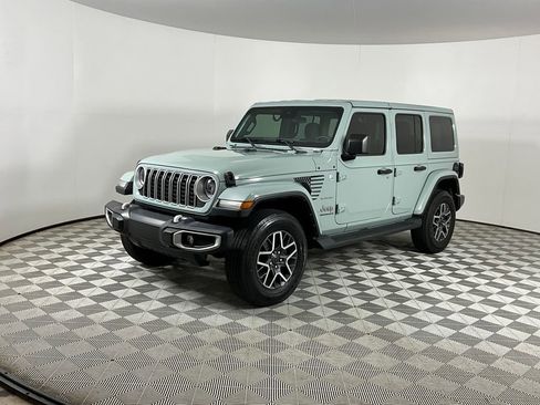 Used 2024 Jeep Wrangler Unlimited Sahara AWD/4WD image 1