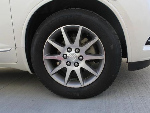 Used 2015 Buick Enclave Leather image 38