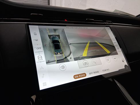 New 2025 Land Rover Range Rover Sport Dynamic SE image 24