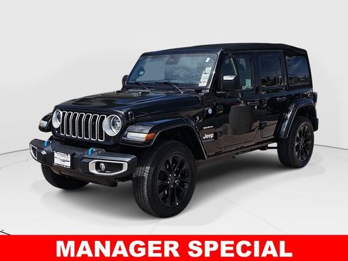 Used 2024 Jeep Wrangler Unlimited Sahara AWD/4WD image 7