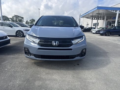 New 2026 Honda Odyssey Sport-L image 2