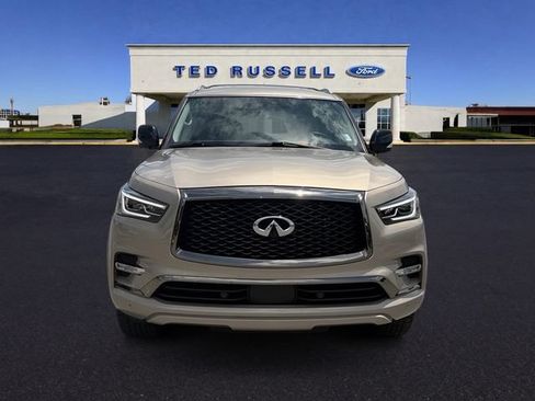 Used 2024 INFINITI QX80 Premium Select w/ Cargo Package AWD/4WD image 3