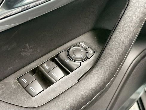 New 2026 Chevrolet Blazer LT image 17