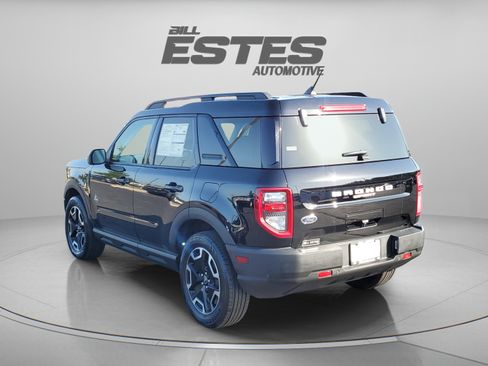 Certified 2021 Ford Bronco Sport Outer Banks w/ Outer Banks Package (96D) AWD/4WD image 2