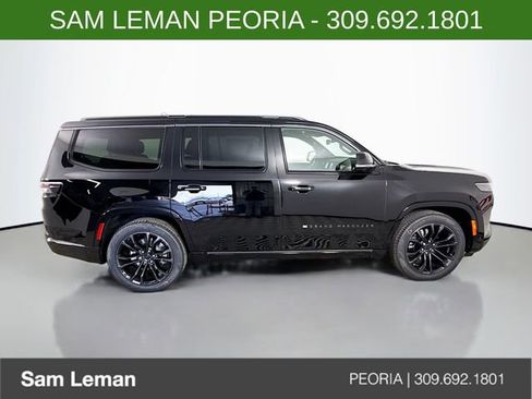 New 2026 Jeep Grand Wagoneer Summit AWD/4WD image 8