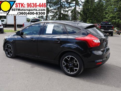 Used 2012 Ford Focus SE FWD image 9