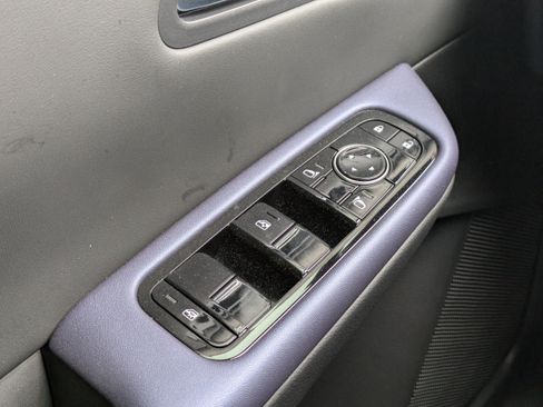 New 2026 Nissan Leaf Platinum+ image 28