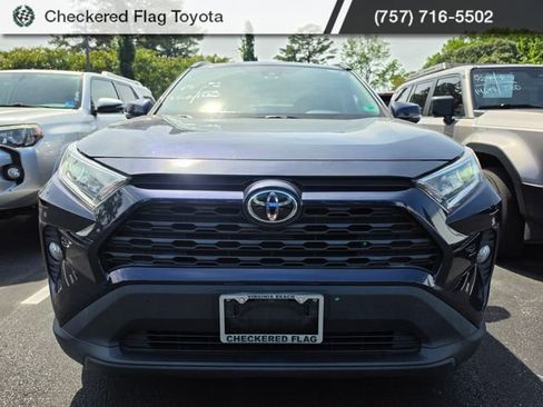 Used 2021 Toyota RAV4 XLE w/ Convenience Package AWD/4WD image 2