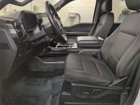 Used 2021 Ford F150 XLT w/ Equipment Group 302A High image 12