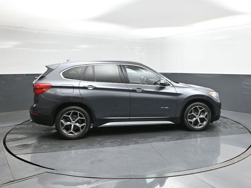 Used 2018 BMW X1 xDrive28i AWD/4WD image 11
