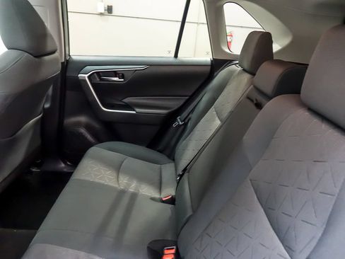 Used 2019 Toyota RAV4 XLE w/ All Weather Liner Package AWD/4WD image 13