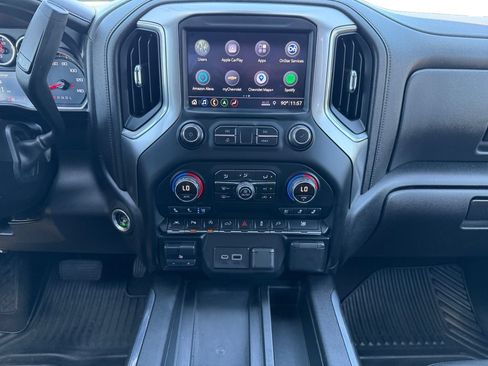 Used 2019 Chevrolet Silverado 1500 LTZ w/ LTZ Premium Package AWD/4WD image 13