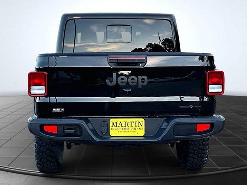 New 2026 Jeep Gladiator Sport image 4