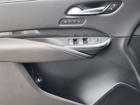 Certified 2023 Cadillac XT4 Sport w/ Enhanced Visibility Package image 23