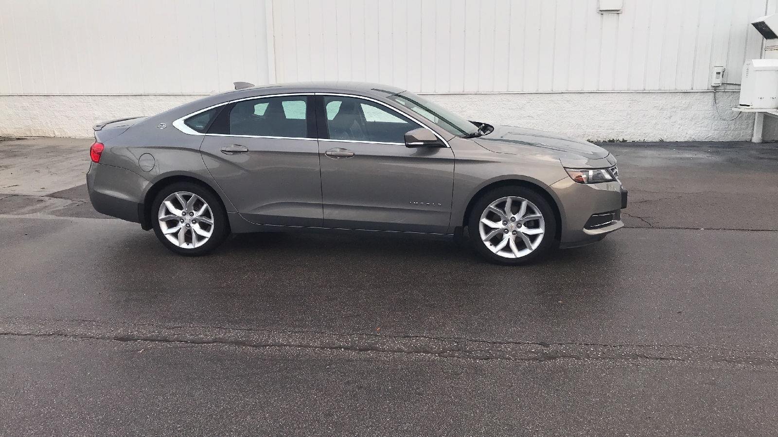 Used 2017 Chevrolet Impala LT w/ Leather Package FWD image 9