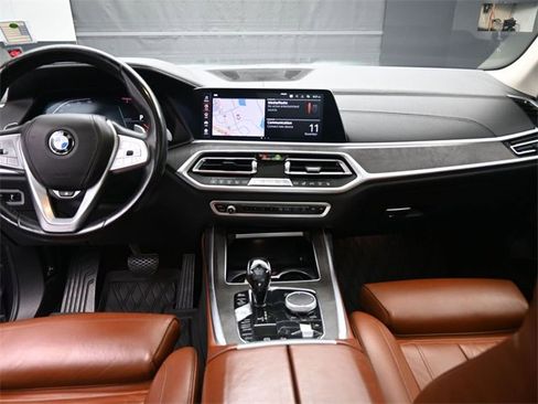 Used 2019 BMW X7 xDrive40i w/ Premium Package image 2