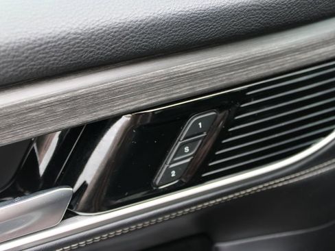 Used 2024 Jeep Wagoneer Series II image 37