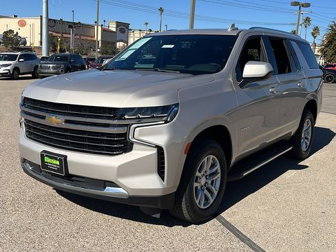 Used 2021 Chevrolet Tahoe LT image 3