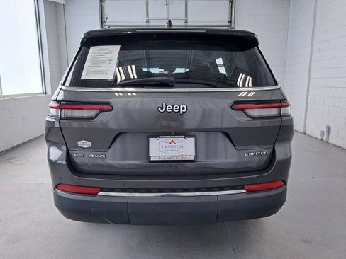 Used 2022 Jeep Grand Cherokee L Limited AWD/4WD image 6