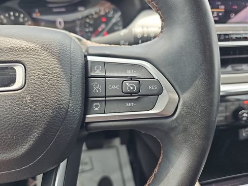 Used 2022 Jeep Compass Limited AWD/4WD image 15