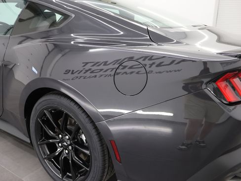 Used 2024 Ford Mustang Premium RWD image 30