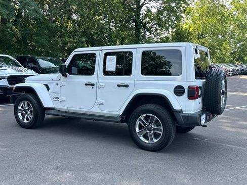 Used 2020 Jeep Wrangler Unlimited Sahara AWD/4WD image 26