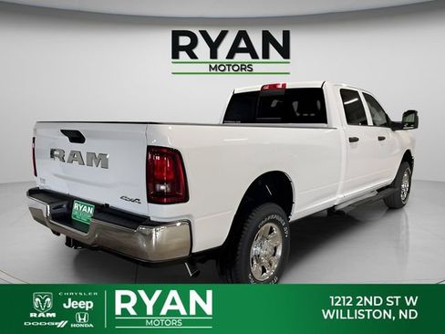 New 2026 RAM 2500 Tradesman AWD/4WD image 9