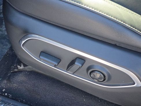 New 2026 Jeep Grand Wagoneer w/ HD Trailer Tow Package image 22