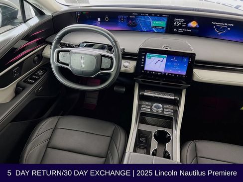 Used 2025 Lincoln Nautilus Premier w/ Equipment Group 102A AWD/4WD image 29