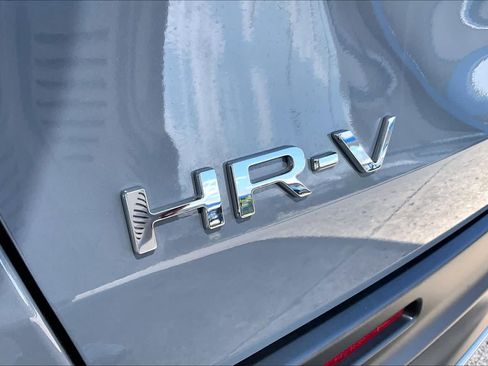Used 2024 Honda HR-V Sport image 31