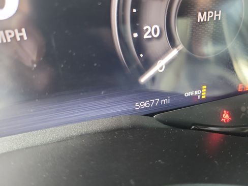 Used 2023 RAM 1500 Limited image 30