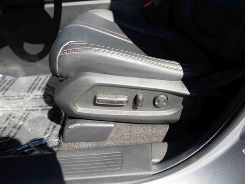 Certified 2025 Honda Pilot TrailSport image 12