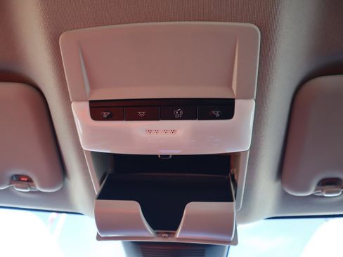 Used 2025 Nissan Sentra S image 26