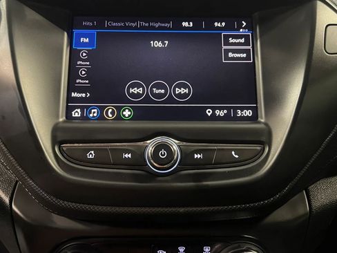 Used 2022 Chevrolet TrailBlazer LT FWD image 16