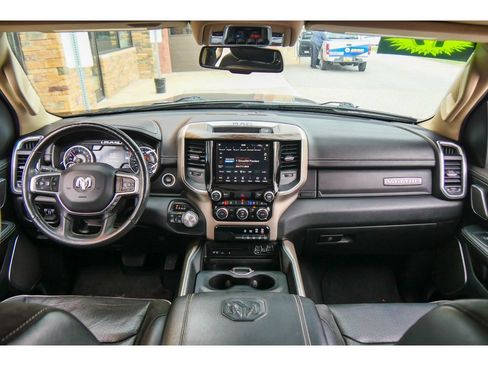 Used 2019 RAM 1500 Laramie image 13