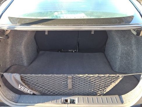 Used 2024 Nissan Versa SV w/ Trunk Package image 7