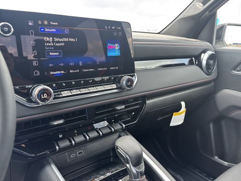 New 2025 Chevrolet Colorado Z71 w/ Z71 Convenience Package 2 image 25