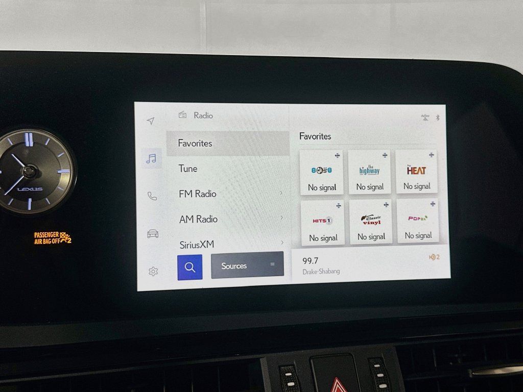 Used 2023 Lexus ES 350 w/ Accessory Package (Z1) FWD image 26