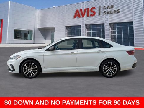 Used 2025 Volkswagen Jetta Sport FWD image 10