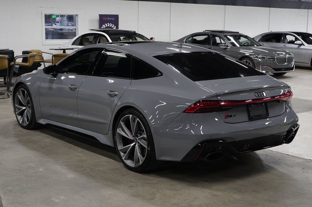 Used 2021 Audi RS 7 Sportback w/ Black Optic Package AWD/4WD image 3