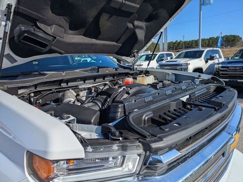 Certified 2022 Chevrolet Silverado 3500 High Country w/ Snow Plow Prep/Camper Package image 44