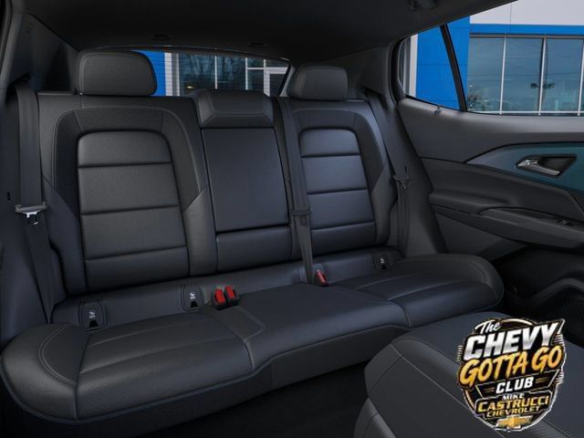 New 2026 Chevrolet Equinox EV LT AWD/4WD image 17