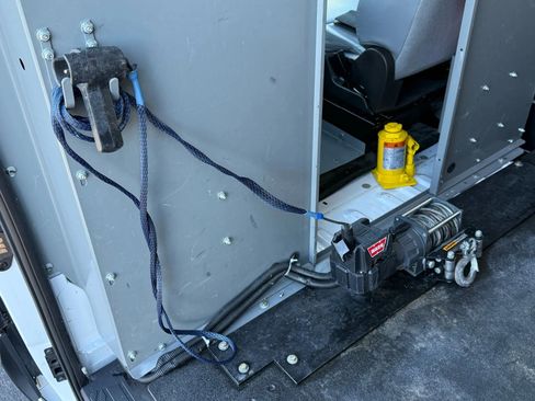 Used 2018 Ford Transit 250 148 Medium Roof image 24