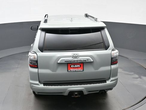 Used 2022 Toyota 4Runner TRD Sport w/ Technology Package AWD/4WD image 40
