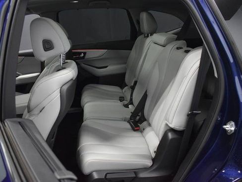 Used 2023 Acura MDX SH-AWD w/ Technology Package image 32