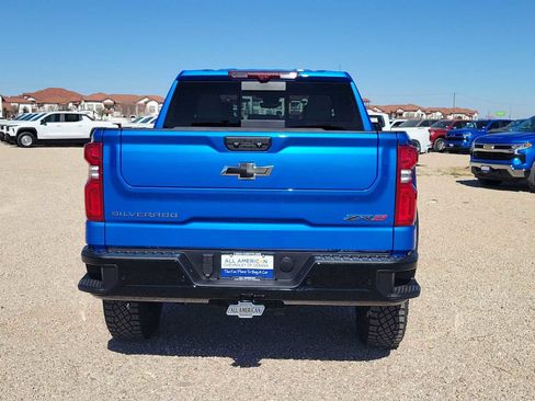 Certified 2025 Chevrolet Silverado 1500 ZR2 w/ Technology Package image 5